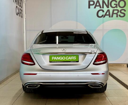 Mercedes-Benz E-Класс V (W213 S213 C238) с пробегом 2018 года, цена 3 050 000 рублей, 163063 км, седан, Автокод Объявления