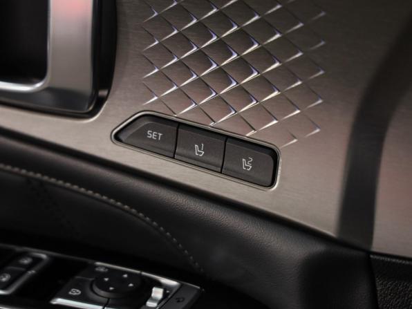 Kia Sorento IV с пробегом 2020 года, цена 3 399 000 рублей, 124420 км, внедорожник, Автокод Объявления