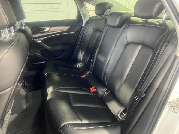 Audi A6 V (C8) с пробегом 2019 года, цена 3 790 000 рублей, 95000 км, седан, Автокод Объявления