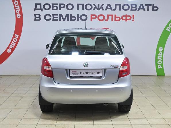 Skoda Fabia II Рестайлинг с пробегом 2010 года, цена 565 000 рублей, 143717 км, хэтчбек, Автокод Объявления