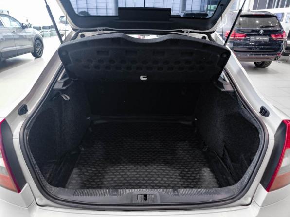 Skoda Octavia II (A5) Рестайлинг с пробегом 2013 года, цена 650 000 рублей, 340955 км, лифтбек, Автокод Объявления