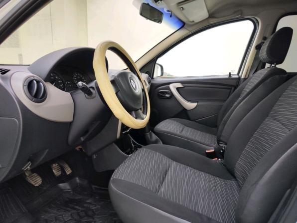 Renault Sandero I с пробегом 2013 года, цена 505 000 рублей, 179254 км, хэтчбек, Автокод Объявления