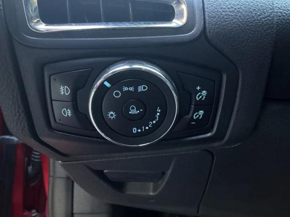 Ford Focus III с пробегом 2013 года, цена 759 000 рублей, 161203 км, хэтчбек, Автокод Объявления