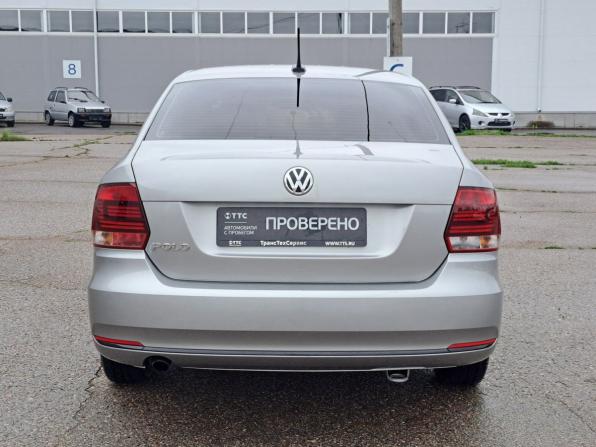 Volkswagen Polo V Рестайлинг с пробегом 2018 года, цена 1 150 000 рублей, 86288 км, седан, Автокод Объявления