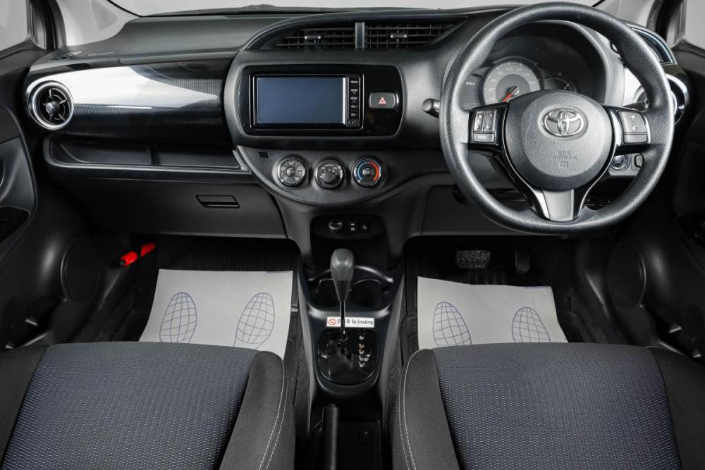 Toyota Vitz III (XP130) Рестайлинг 2 Тюмень  - изображение 13