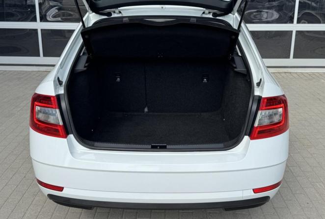 Skoda Octavia III (A7) с пробегом 2017 года, цена 1 450 000 рублей, 130000 км, лифтбек, Автокод Объявления