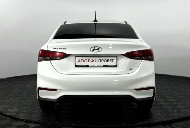 Hyundai Solaris II с пробегом 2018 года, цена 1 370 000 рублей, 148014 км, седан, Автокод Объявления