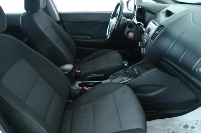 Kia Cerato III с пробегом 2014 года, цена 1 299 000 рублей, 217000 км, седан, Автокод Объявления