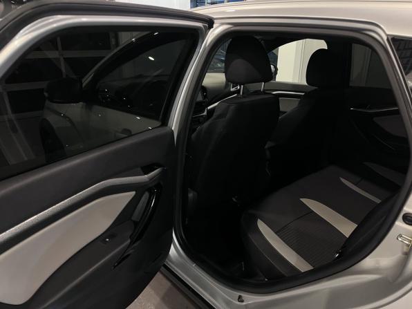 Lada (ВАЗ) Vesta I с пробегом 2021 года, цена 1 378 000 рублей, 37785 км, универсал, Автокод Объявления
