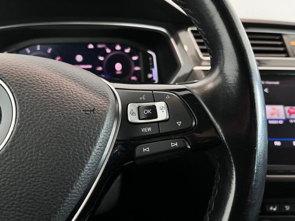 Volkswagen Tiguan II с пробегом 2019 года, цена 2 390 000 рублей, 128707 км, внедорожник, Автокод Объявления