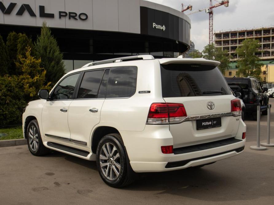 Toyota Land Cruiser 200 Series Рестайлинг 2 Москва  - изображение 5