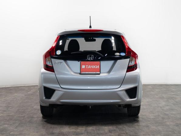 Honda Fit III с пробегом 2013 года, цена 1 175 000 рублей, 70228 км, хэтчбек, Автокод Объявления
