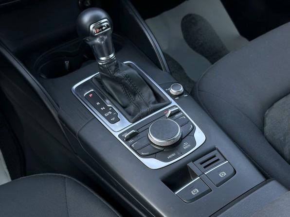 Audi A3 III (8V) с пробегом 2013 года, цена 1 390 000 рублей, 132148 км, седан, Автокод Объявления