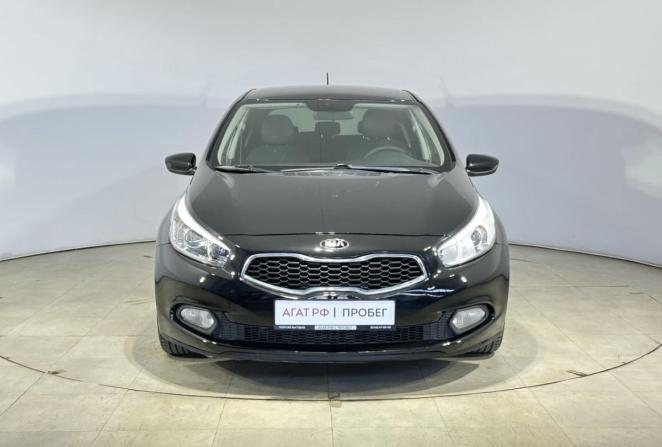 Kia Ceed II Рестайлинг с пробегом 2015 года, цена 1 180 000 рублей, 115482 км, хэтчбек, Автокод Объявления