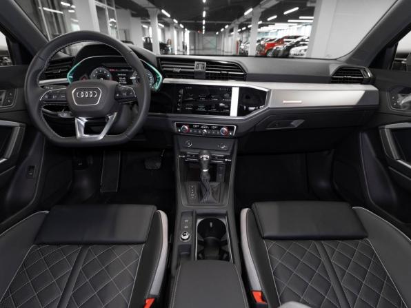 Audi Q3 II (F3) с пробегом 2026 года, цена 3 950 000 рублей, 32 км, внедорожник, Автокод Объявления