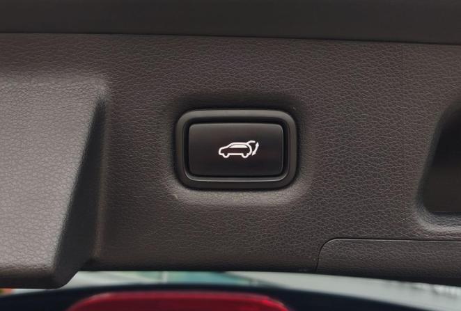 Hyundai Santa Fe IV Рестайлинг с пробегом 2021 года, цена 4 207 000 рублей, 44231 км, внедорожник, Автокод Объявления
