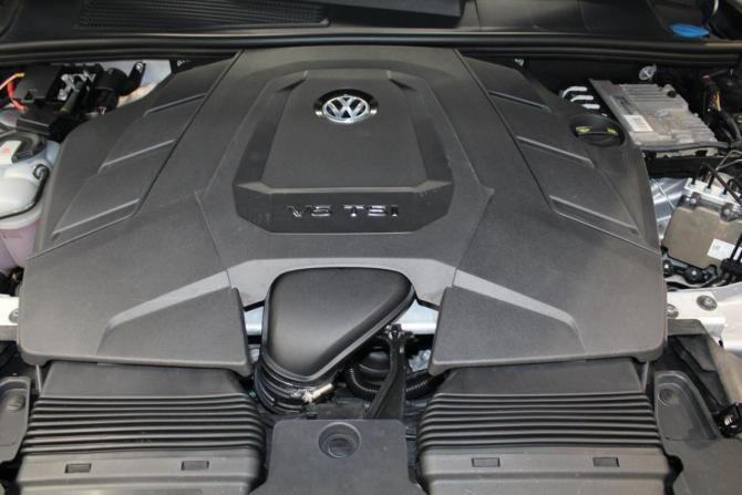 Volkswagen Touareg III с пробегом 2018 года, цена 4 179 000 рублей, 153625 км, внедорожник, Автокод Объявления