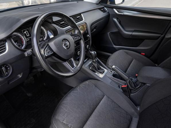 Skoda Octavia III (A7) Рестайлинг с пробегом 2020 года, цена 2 189 900 рублей, 110178 км, лифтбек, Автокод Объявления