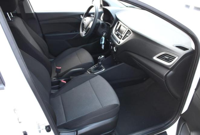 Hyundai Solaris II Рестайлинг с пробегом 2021 года, цена 1 650 000 рублей, 72761 км, седан, Автокод Объявления
