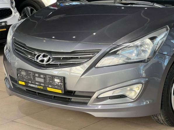 Hyundai Solaris I Рестайлинг с пробегом 2015 года, цена 910 000 рублей, 147000 км, седан, Автокод Объявления