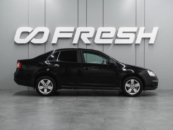 Volkswagen Jetta V с пробегом 2010 года, цена 824 000 рублей, 176518 км, седан, Автокод Объявления