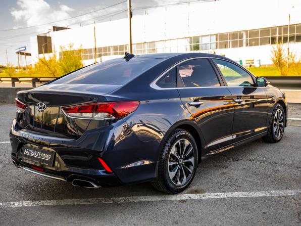 Hyundai Sonata VII (LF) Рестайлинг с пробегом 2017 года, цена 1 734 000 рублей, 124738 км, седан, Автокод Объявления