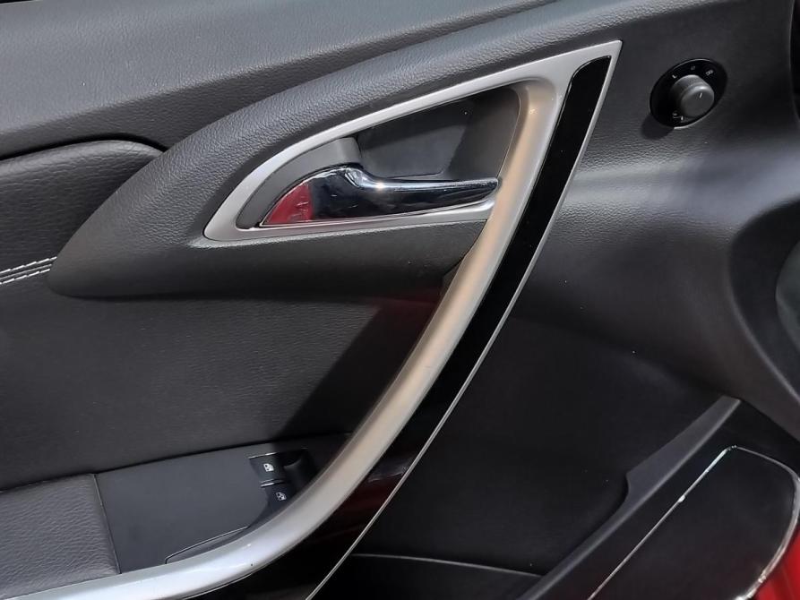 Opel Astra J Рестайлинг Санкт-Петербург  - изображение 16