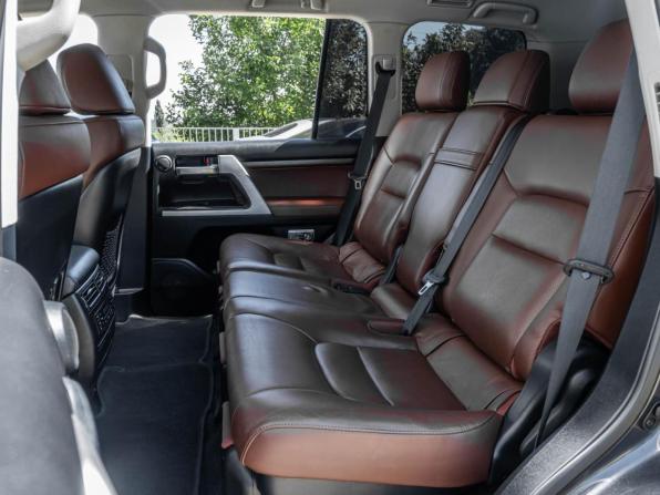 Toyota Land Cruiser 200 Series Рестайлинг 2 с пробегом 2016 года, цена 5 775 000 рублей, 161609 км, внедорожник, Автокод Объявления