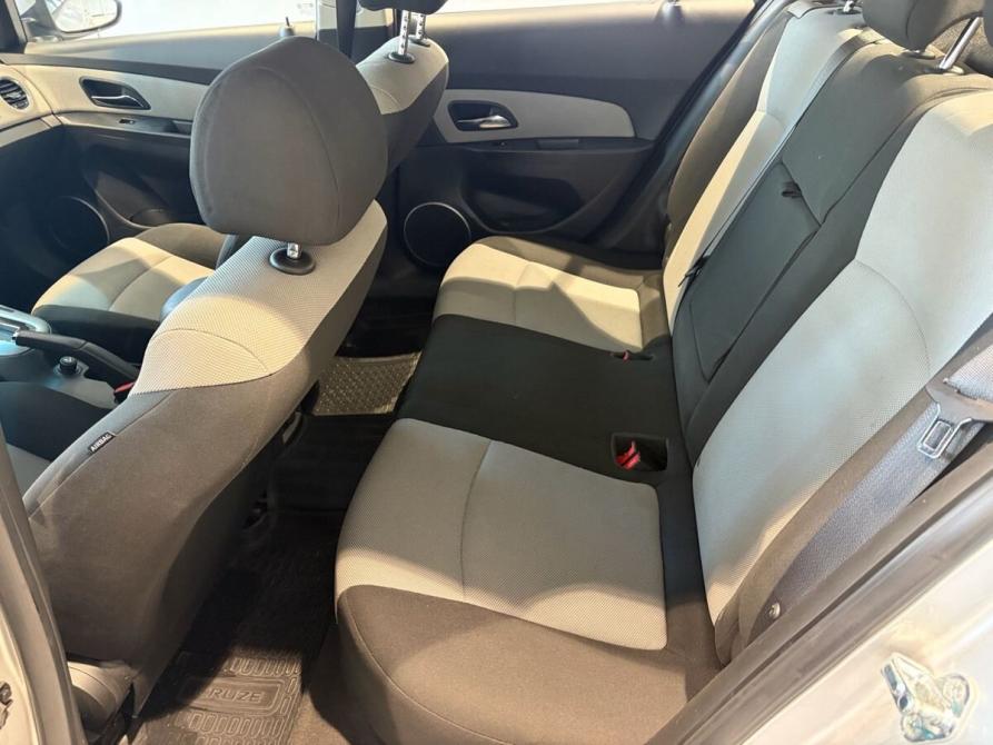 Chevrolet Cruze I Екатеринбург  - изображение 9