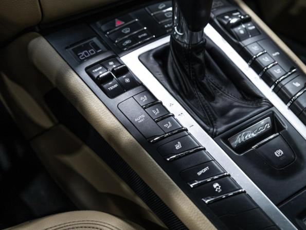 Porsche Macan I с пробегом 2018 года, цена 3 199 000 рублей, 150113 км, внедорожник, Автокод Объявления