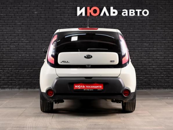 Kia Soul II с пробегом 2016 года, цена 1 500 000 рублей, 109095 км, хэтчбек, Автокод Объявления