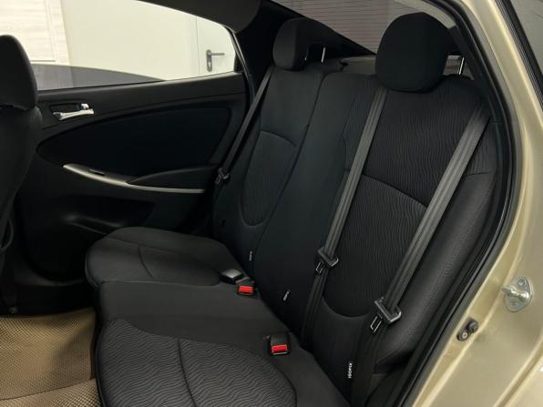 Hyundai Solaris I с пробегом 2012 года, цена 500 000 рублей, 184928 км, седан, Автокод Объявления