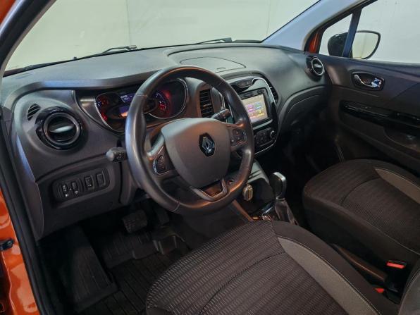 Renault Kaptur I с пробегом 2017 года, цена 1 335 000 рублей, 103926 км, внедорожник, Автокод Объявления