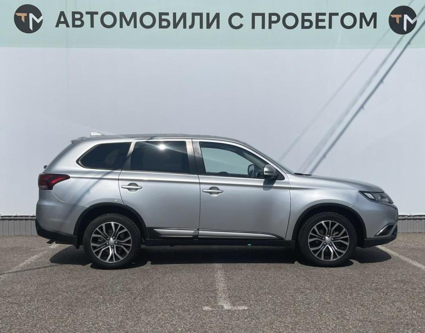 Mitsubishi Outlander III Рестайлинг 3 Стерлитамак  - изображение 5