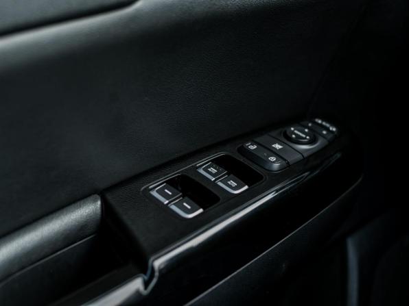 Kia Sportage IV Рестайлинг с пробегом 2018 года, цена 2 325 000 рублей, 91088 км, внедорожник, Автокод Объявления