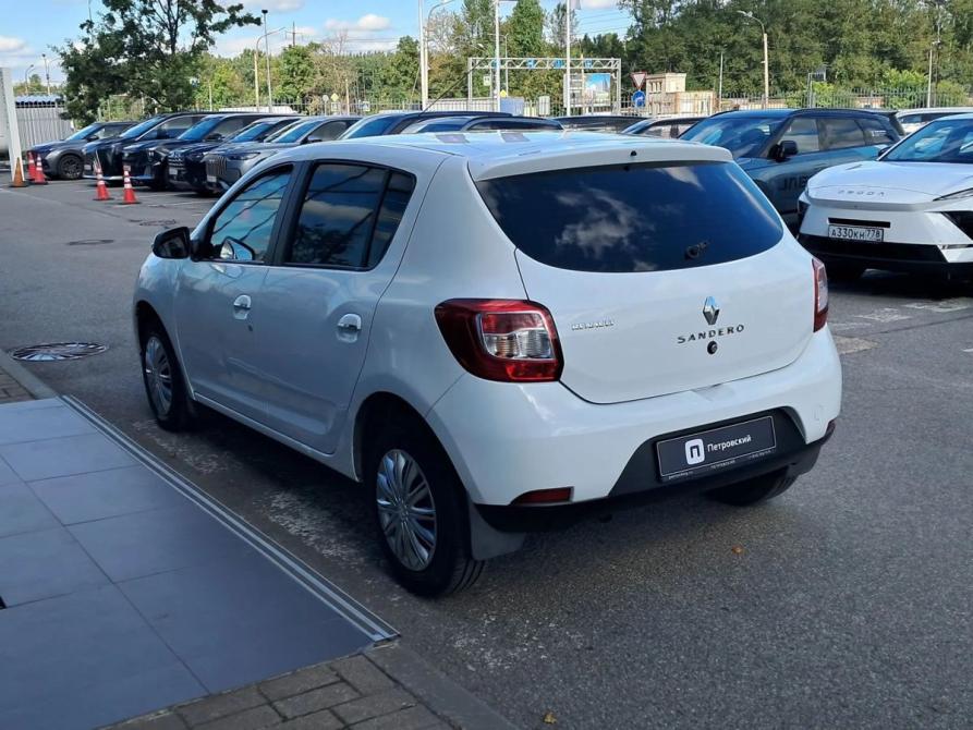 Renault Sandero II Санкт-Петербург  - изображение 7