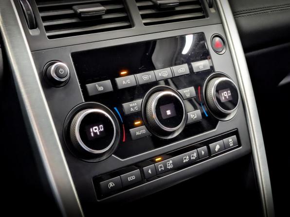 Land Rover Discovery Sport I с пробегом 2017 года, цена 2 295 000 рублей, 130823 км, внедорожник, Автокод Объявления