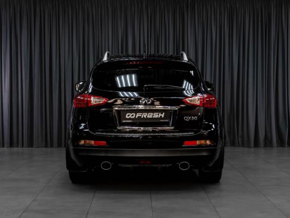 Infiniti QX50 I с пробегом 2013 года, цена 1 890 000 рублей, 163595 км, внедорожник, Автокод Объявления