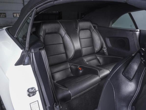 Ford Mustang VI Рестайлинг с пробегом 2019 года, цена 4 450 000 рублей, 80787 км, кабриолет, Автокод Объявления