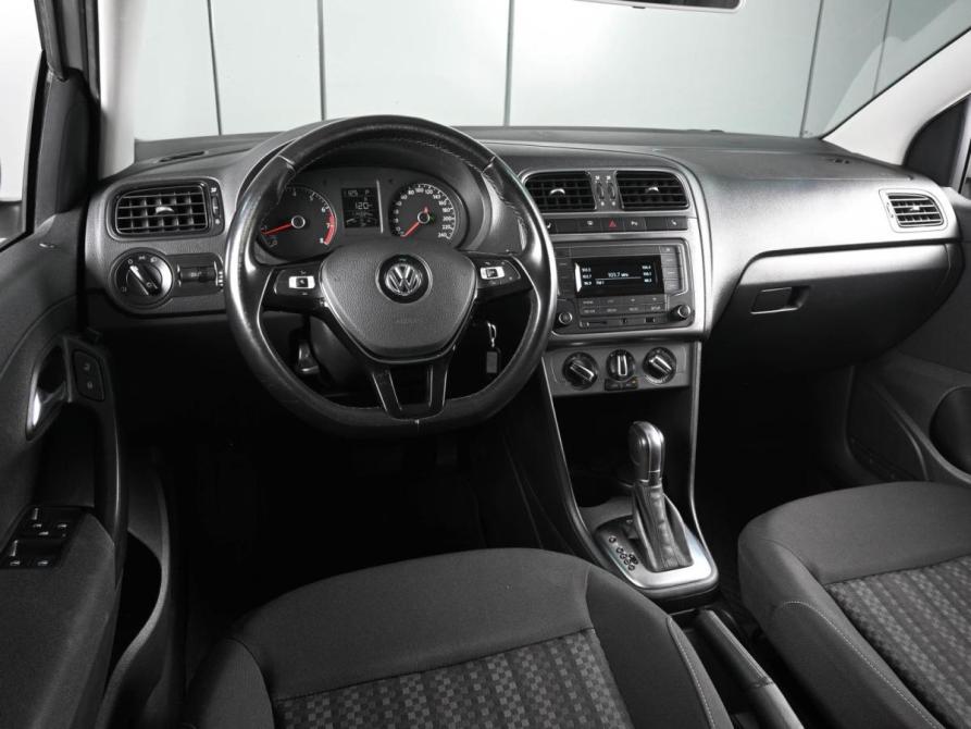 Volkswagen Polo V Рестайлинг Ростов-на-Дону  - изображение 6