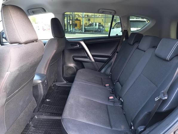 Toyota RAV4 IV (XA40) Рестайлинг с пробегом 2018 года, цена 2 250 000 рублей, 170876 км, внедорожник, Автокод Объявления