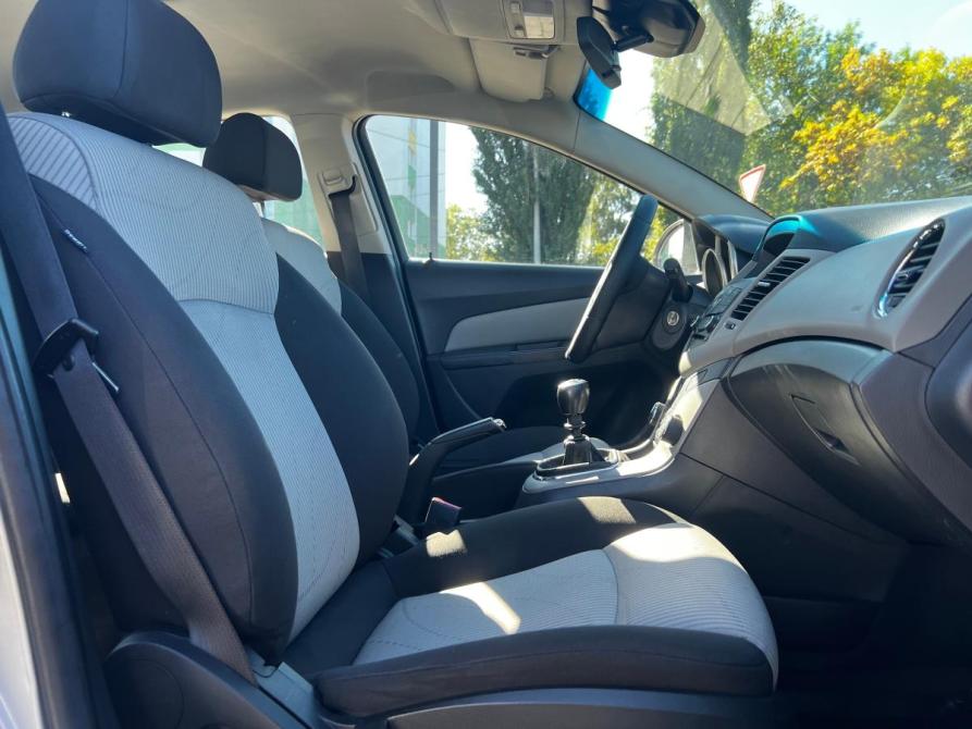 Chevrolet Cruze I Стерлитамак  - изображение 11