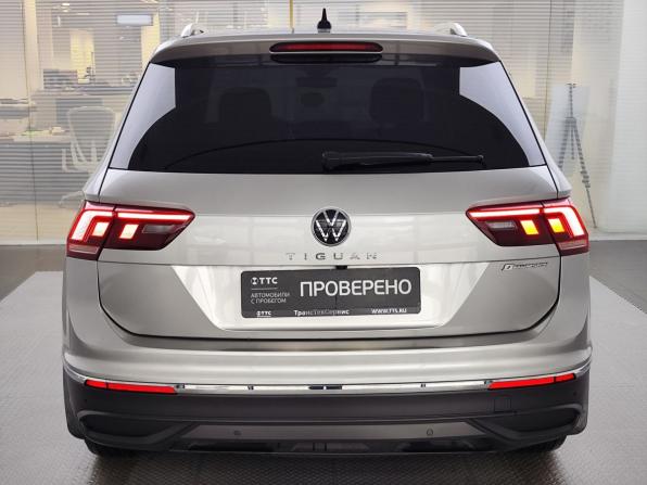Volkswagen Tiguan II Рестайлинг с пробегом 2021 года, цена 2 600 000 рублей, 98841 км, внедорожник, Автокод Объявления