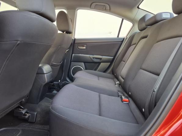 Mazda 3 I (BK) Рестайлинг с пробегом 2006 года, цена 750 000 рублей, 93086 км, седан, Автокод Объявления
