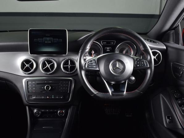 Mercedes-Benz CLA I (C117 X117) с пробегом 2015 года, цена 1 514 995 рублей, 55689 км, седан, Автокод Объявления