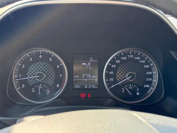 Hyundai Elantra VI (AD) Рестайлинг с пробегом 2020 года, цена 1 370 000 рублей, 160000 км, седан, Автокод Объявления