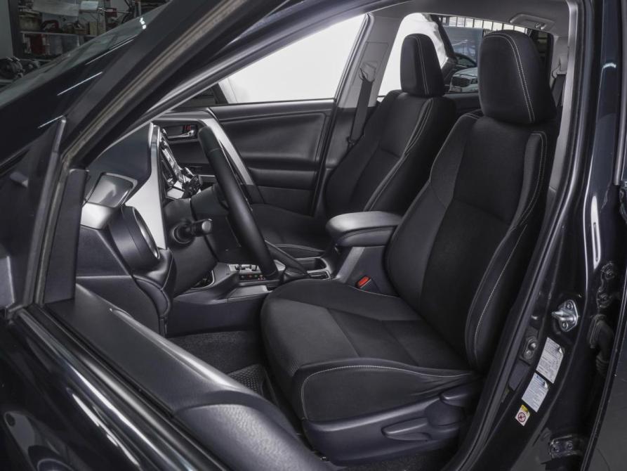 Toyota RAV4 IV (XA40) Рестайлинг Ростов-на-Дону  - изображение 10