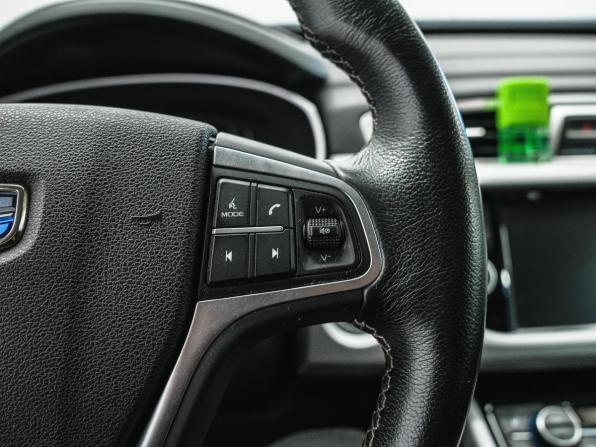 Geely Atlas I с пробегом 2018 года, цена 1 530 000 рублей, 140732 км, внедорожник, Автокод Объявления