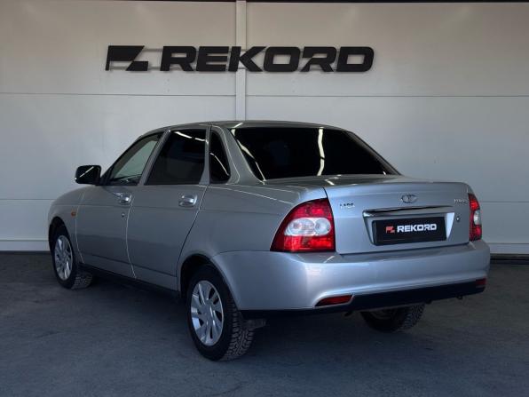 Lada (ВАЗ) Priora I с пробегом 2009 года, цена 429 000 рублей, 230000 км, седан, Автокод Объявления