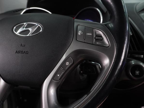 Hyundai ix35 I Рестайлинг с пробегом 2013 года, цена 1 447 000 рублей, 138831 км, внедорожник, Автокод Объявления